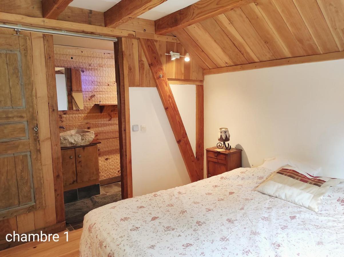 Le Pre De La Fontaine Bed & Breakfast Billiere Exterior photo