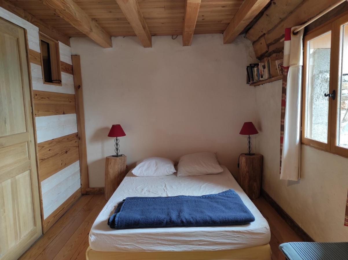 Le Pre De La Fontaine Bed & Breakfast Billiere Exterior photo